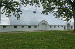 commercial barn roofing contractor